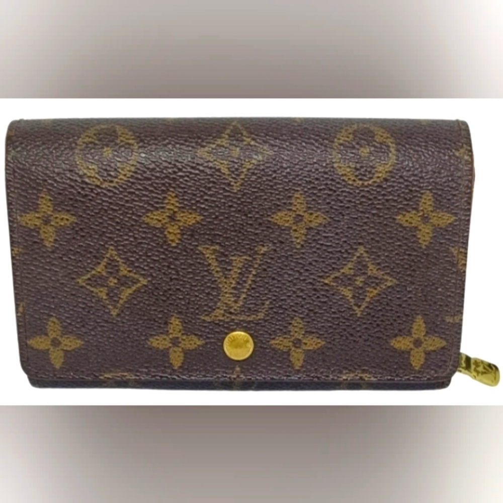 Louis Vuitton wallet